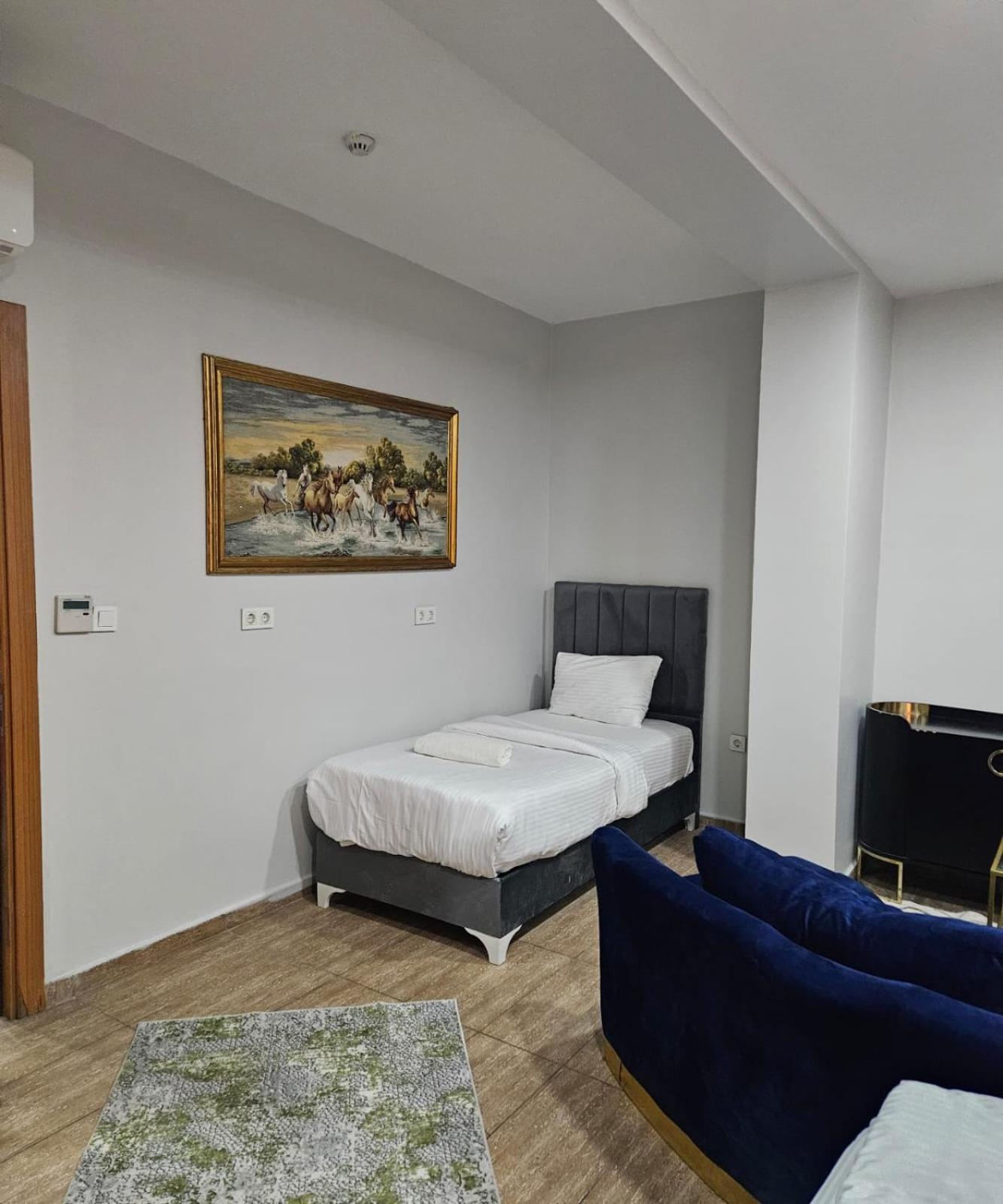 Taxim 34 Hotel Istanbul Exterior photo